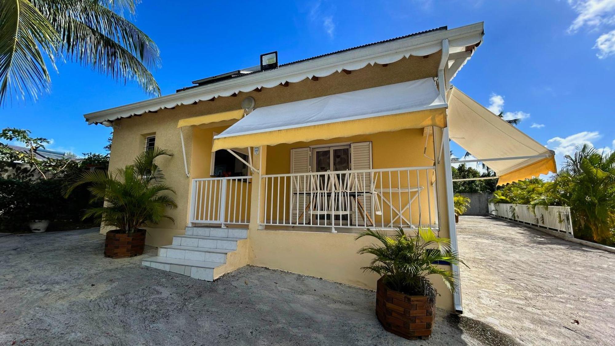 Les Villas Sarah Le Moule Kültér fotó